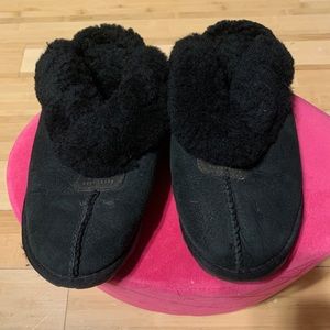 Ugg slippers